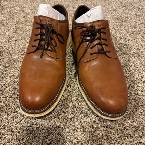 Cole Haan Brown Leather Oxfords Modern Casual Design